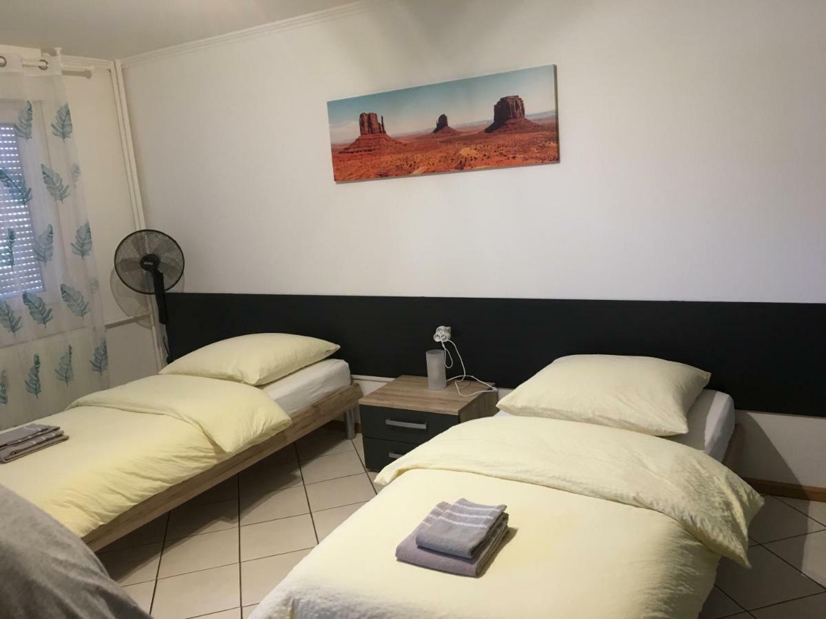 Studio Lora Rm 1221 Saint-Louis  Kültér fotó